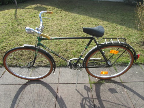 Oldtimer retro klassiker - oldtimer,